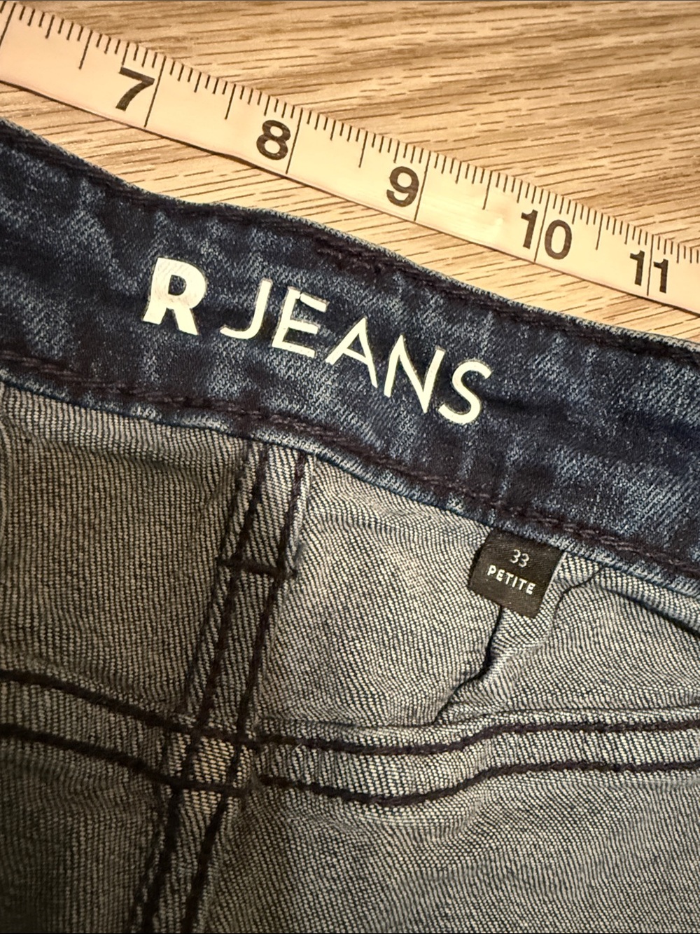 R Jeans - Picture 4 of 9